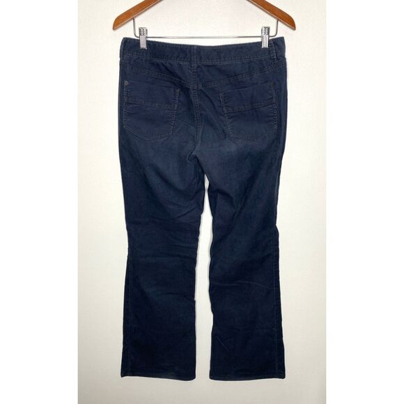 Eddie Bauer Women’s Blue Classic Fit Corduroy Boot Cut Pants Soft Durable Sz 6 - Picture 2 of 9